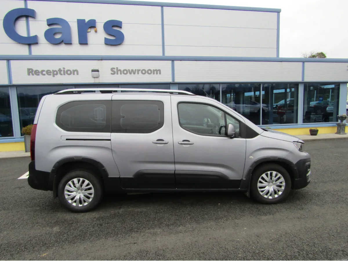 Peugeot Rifter ACTIVE LONG 1.5 HDI AUTO WHEELCHAIR - Image 3