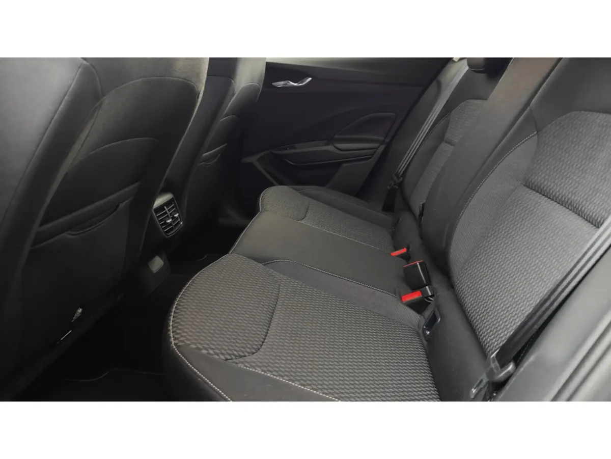 Skoda Fabia STYLE COLOUR CONCEPT 1.0 TSI 95 BHP 5D - Image 3