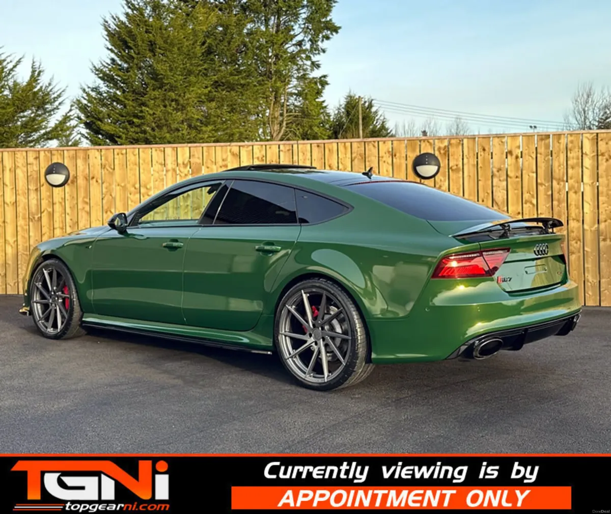 Mar 2017 Audi RS7 4.0T FSI V8 Quattro Performance - Image 2