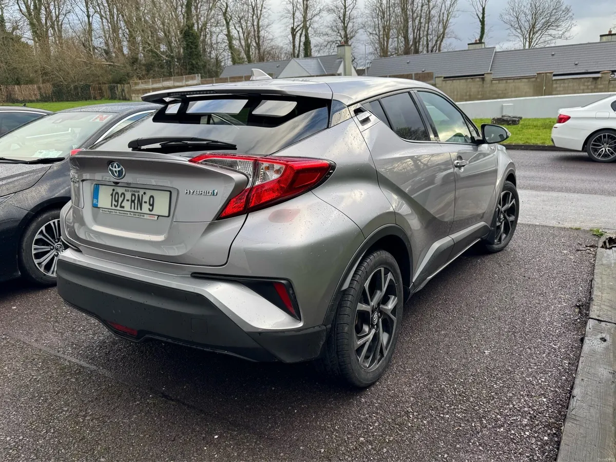 Toyota C-HR Sport 1.8 Petrol Hybrid €19500 - Image 4
