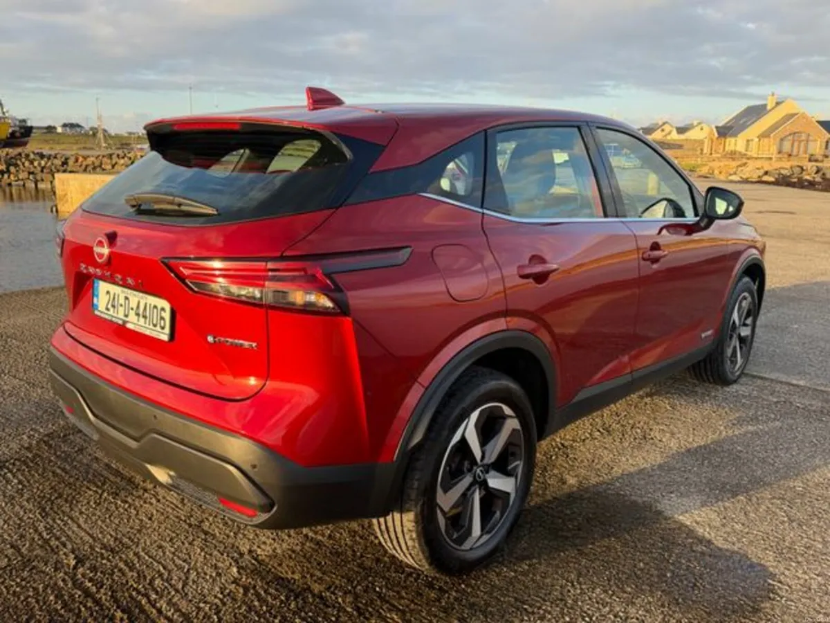 Nissan Qashqai Epower SV MY2.5 4DR Auto - Image 4