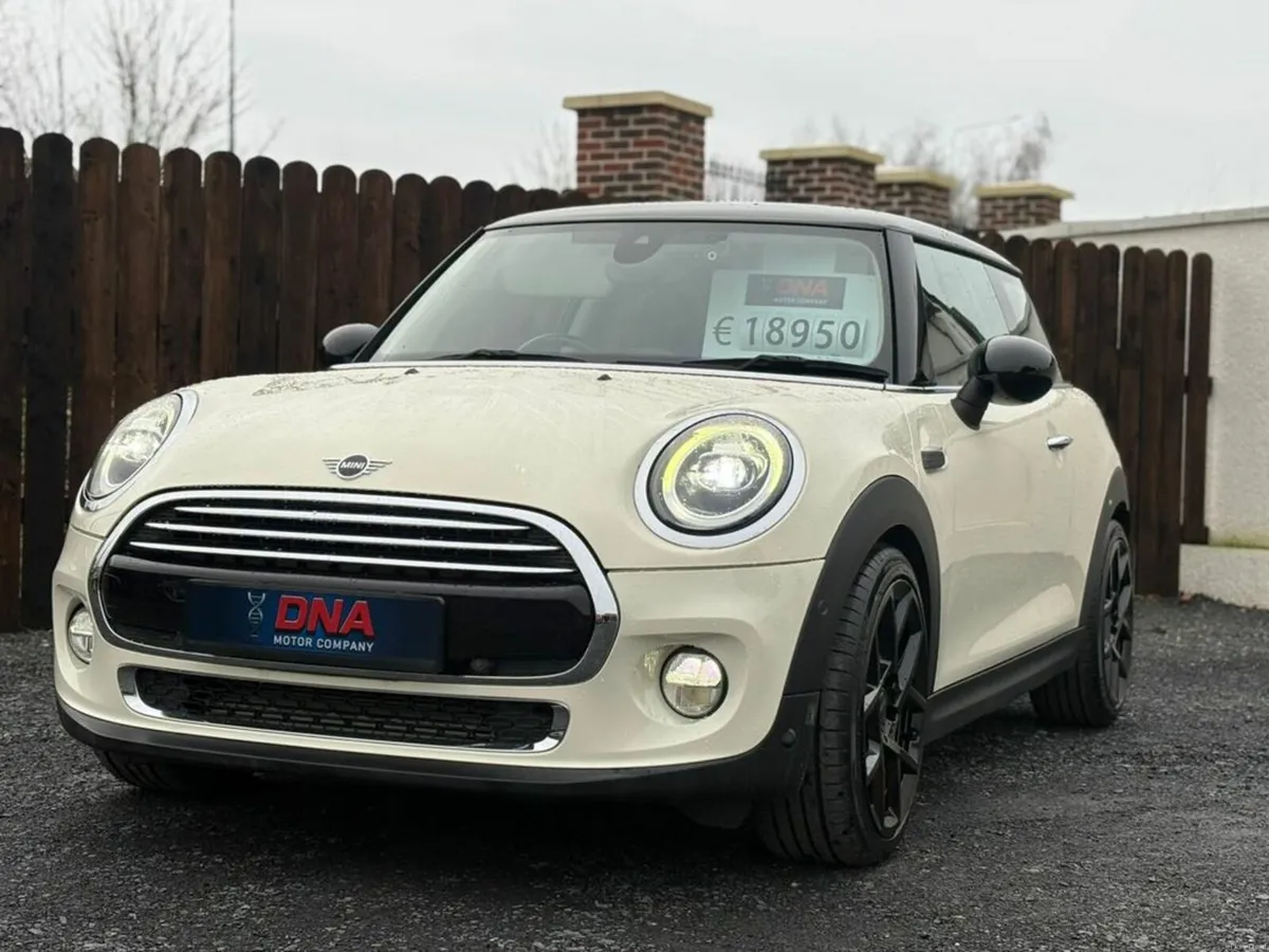Mini Cooper 1.5 AUTO - UPGRADED ALLOYS - LOW MILEA - Image 3