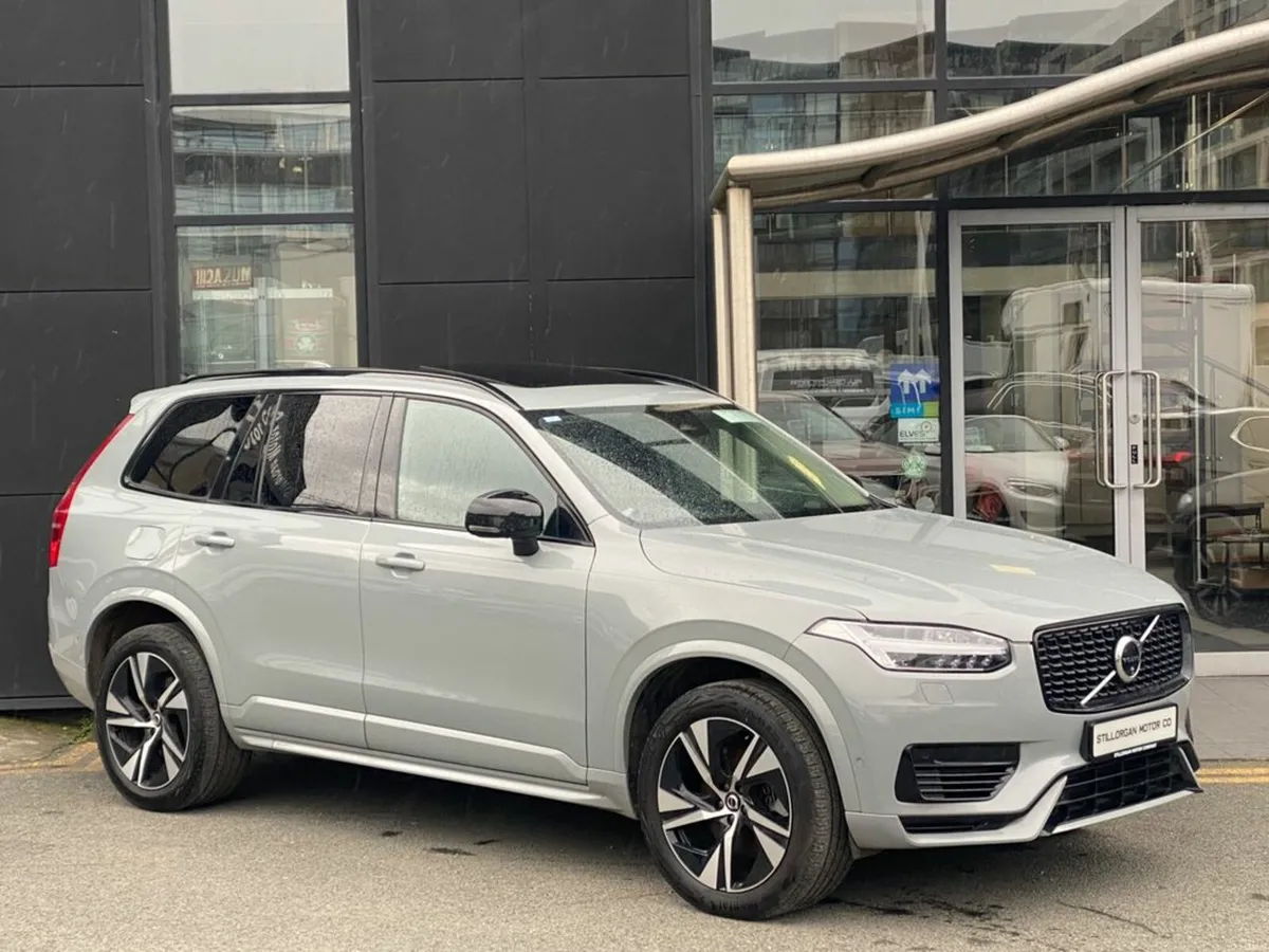 Volvo XC90 T8 Dark Plus 7 Seat AWD Auto (PHEV) - Image 1