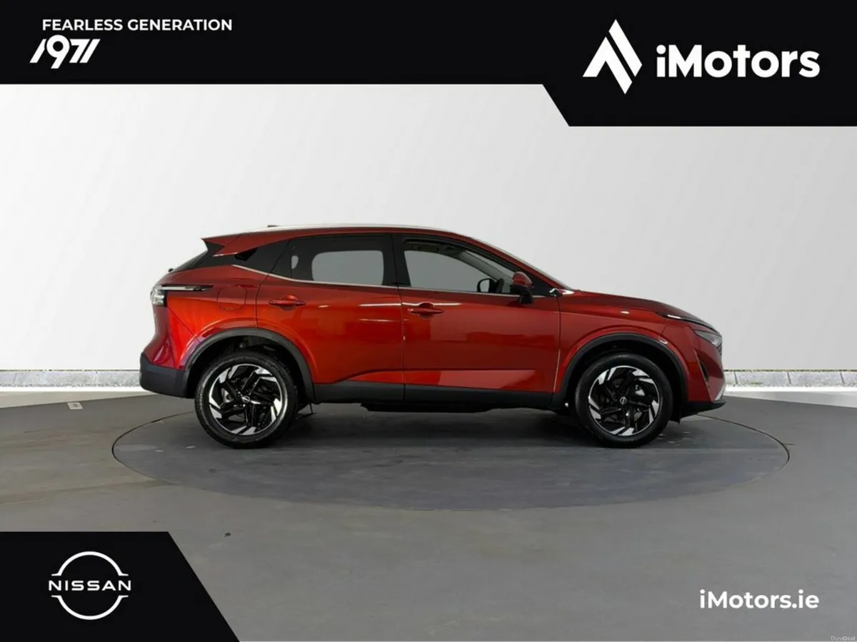 Nissan Qashqai DEMO NO MILEAGE 1.3 HYB SV Premium - Image 2