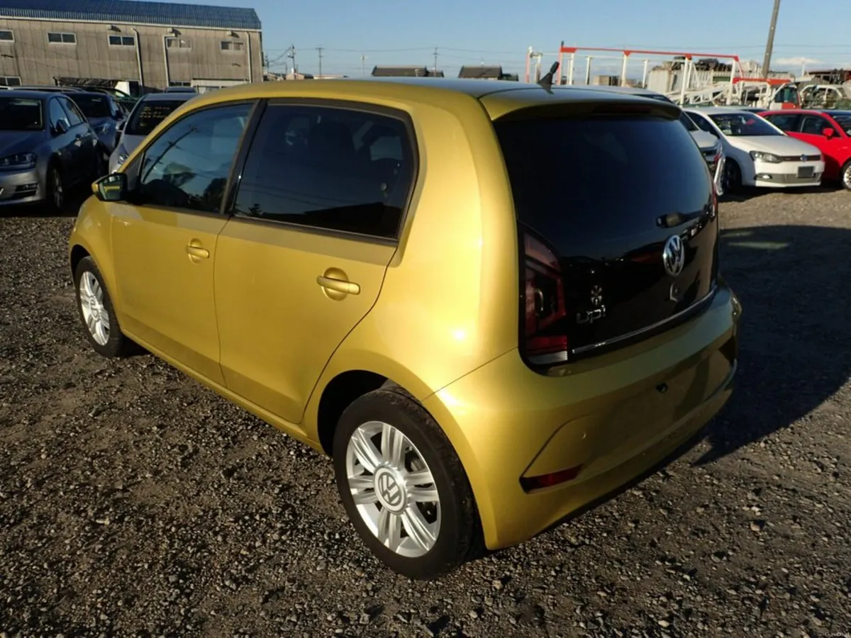 Volkswagen up! High Up! 1.0 5Dr Automatic - Image 4