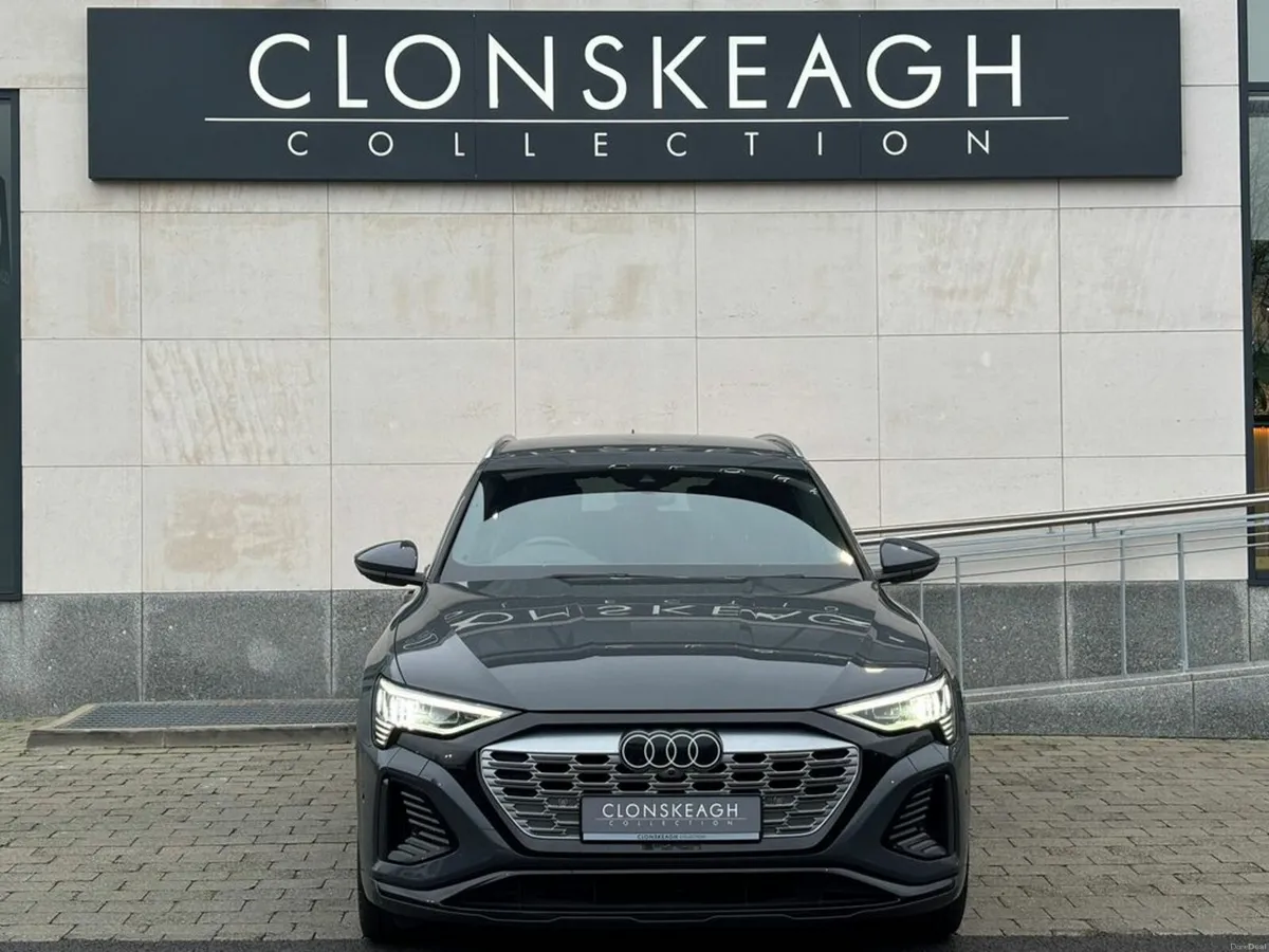 Audi Q8 e-tron 55 QUATTRO S LINE - Image 2