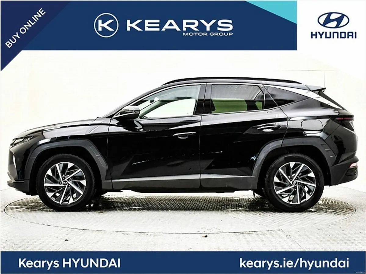 Hyundai Tucson 2WD Executive Plus - Image 4
