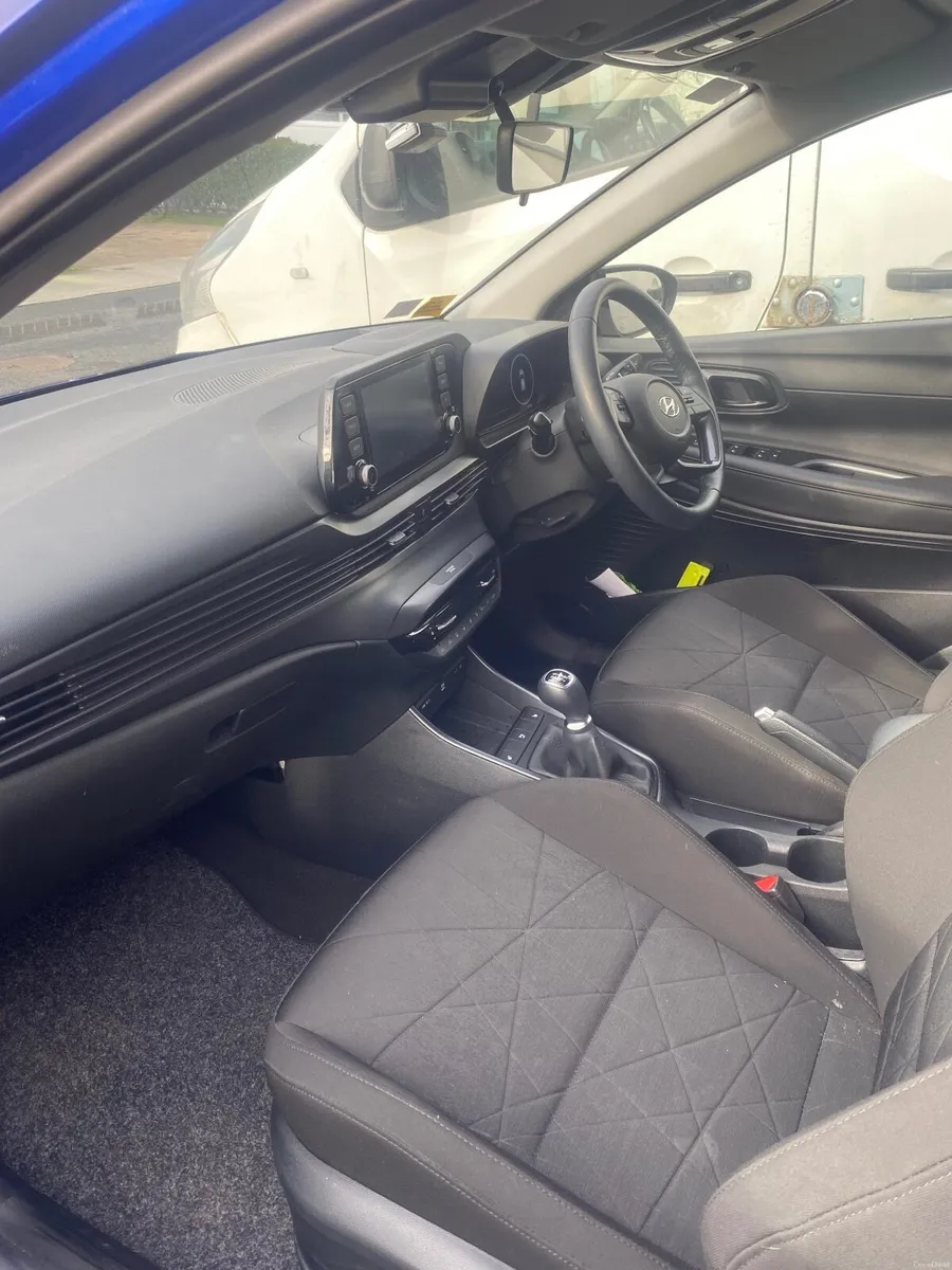 2024 Hyundai Bayon Executive - Image 4