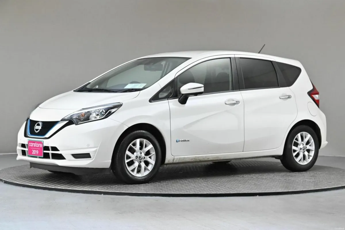 Nissan Note 1.2 SC HYBRID 360 PAN CAM**CARPLAY*AND - Image 4