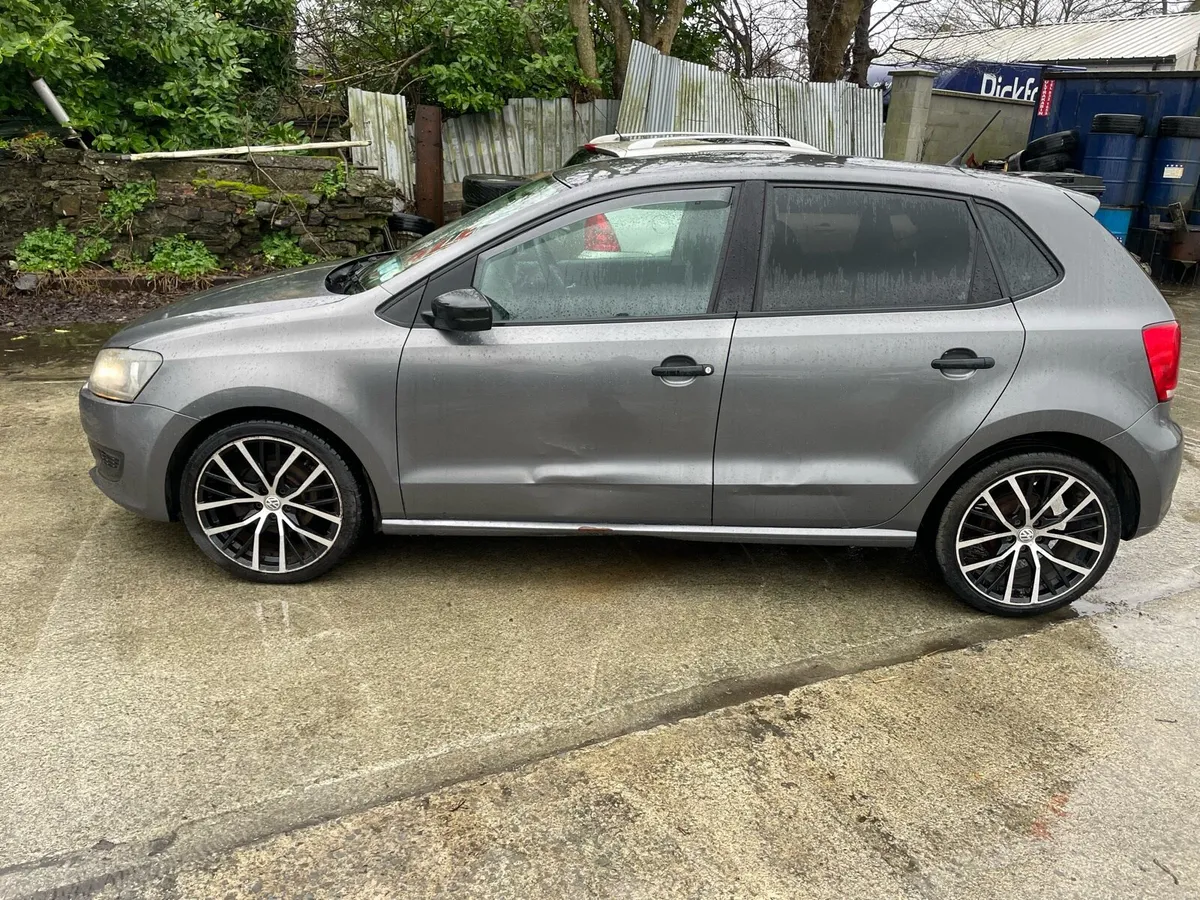 VW Polo - Image 4