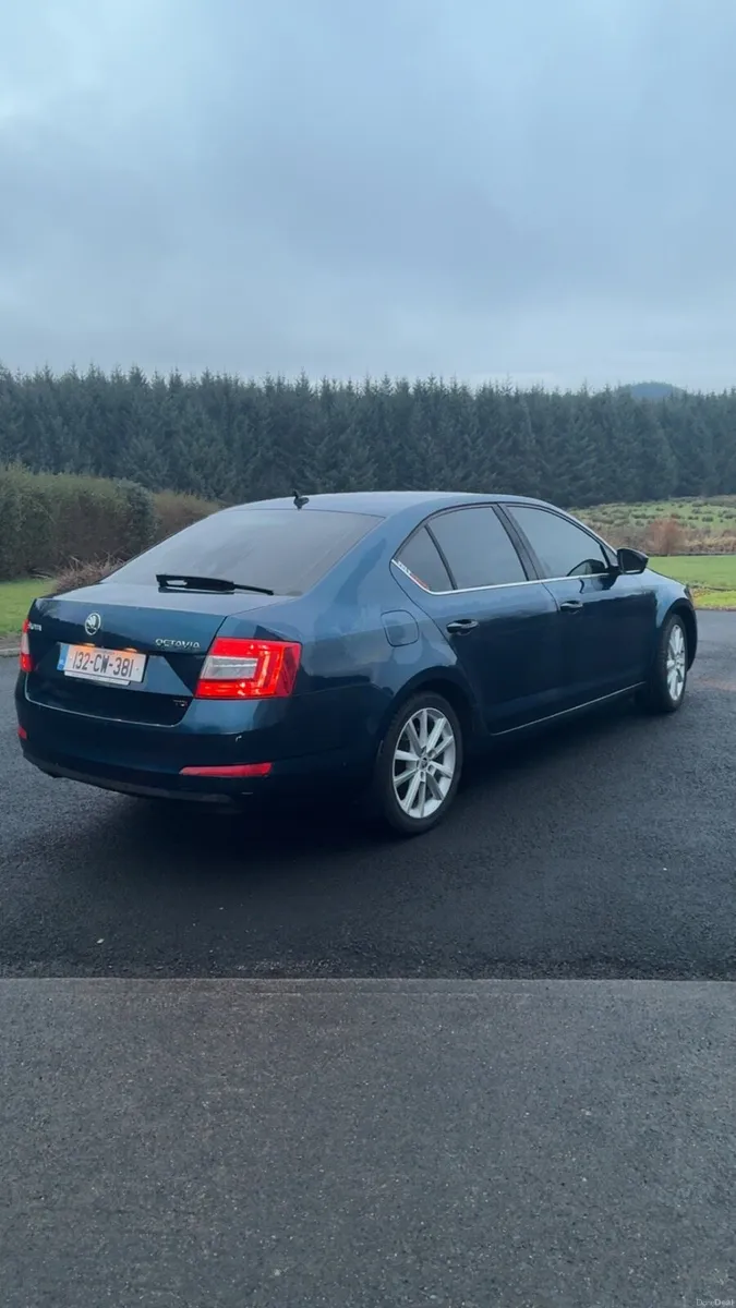 Skoda Octavia 2.0 Auto DSG - Image 2