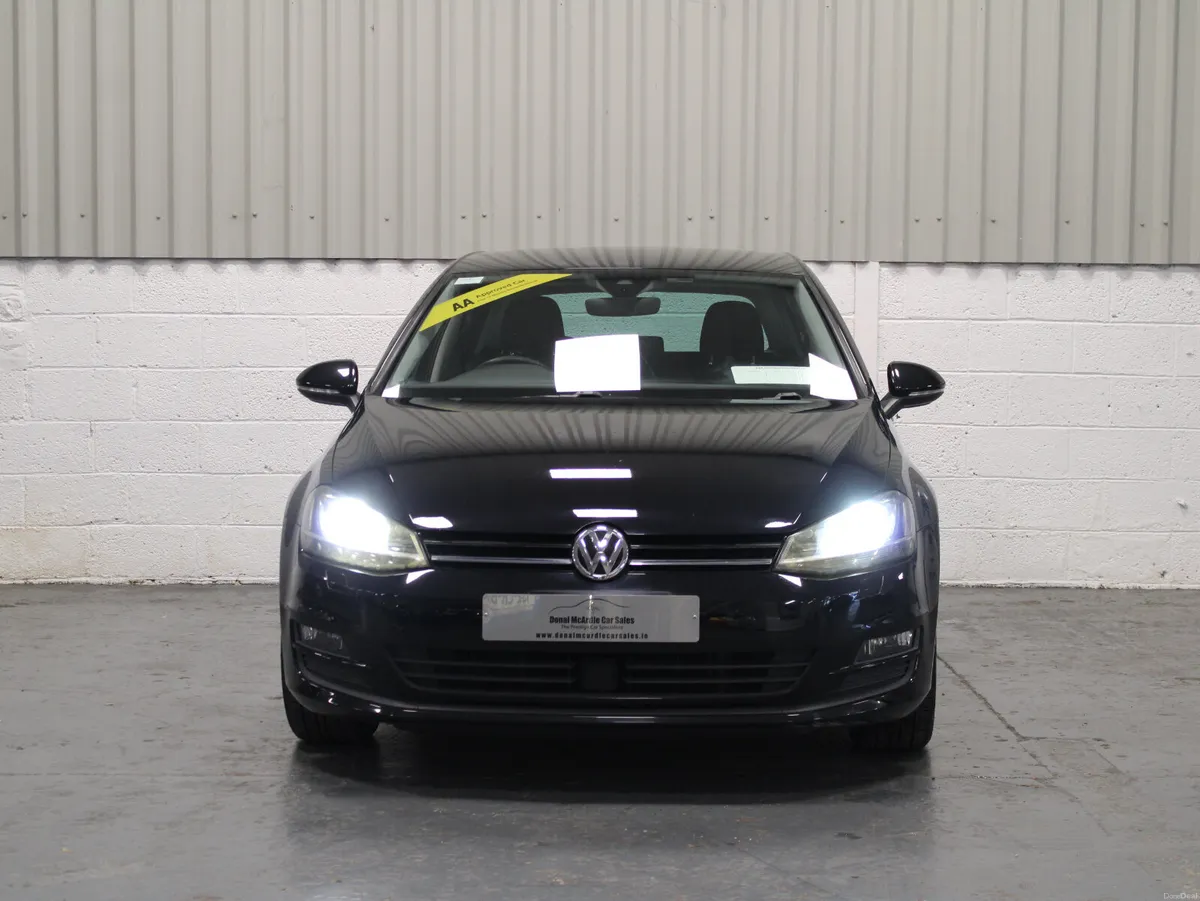 2017 (171) Volkswagen Golf - Image 3