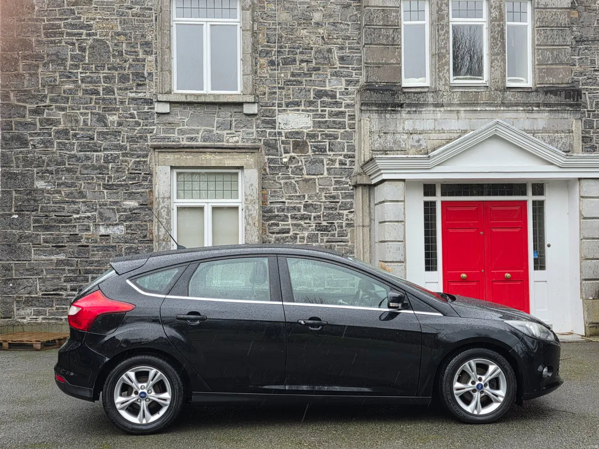 12 Ford Focus 1.6 tdi ZETEC - Image 2