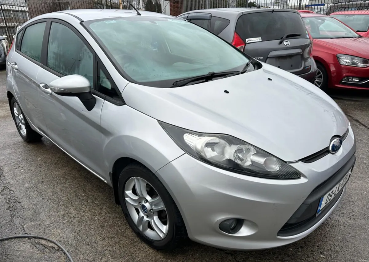 Ford Fiesta 2009 Automatic/ New Nct/ warranty - Image 1