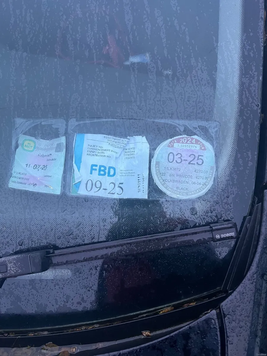 Volkswagen Jetta 2011 - Image 3