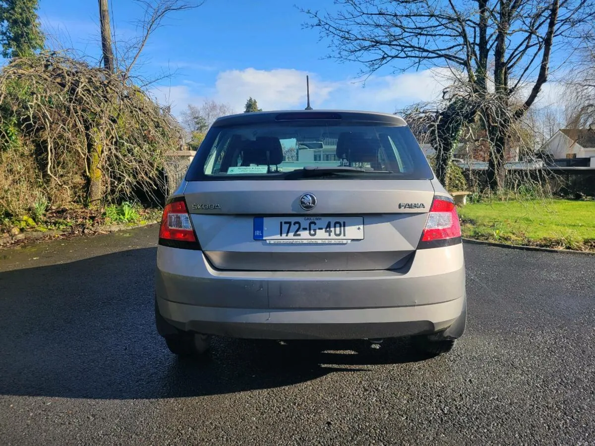 Skoda Fabia 2017 Heated seats - Image 2