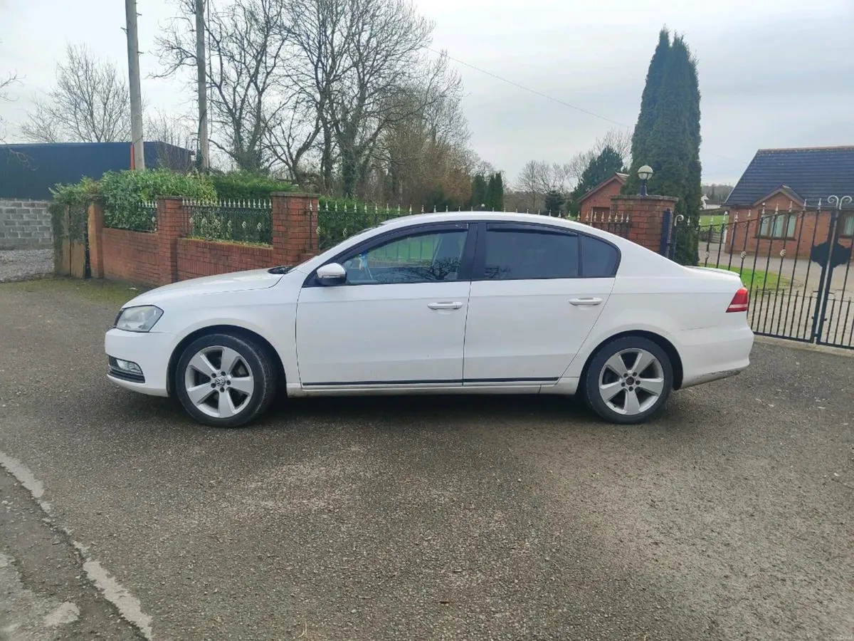 2012 Volkswagen Passat 1.6 Diesel - Image 4