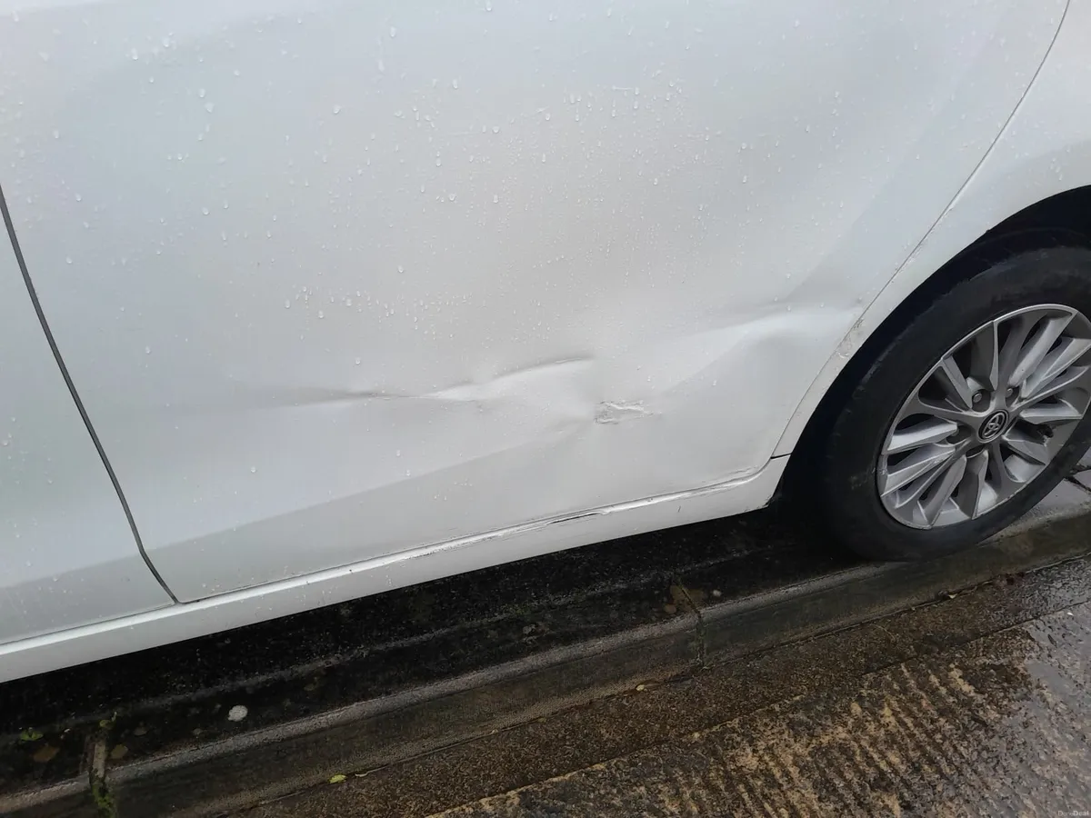 2016 Toyota Verso nct 02/27 low milage €4700 - Image 4