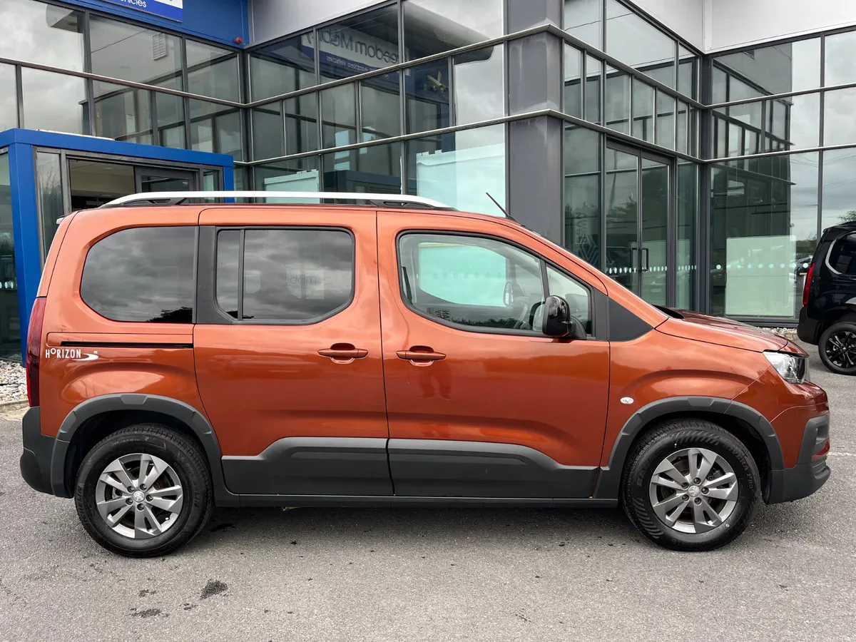 Peugeot Rifter 2022 Wheelchair accessible - Image 5