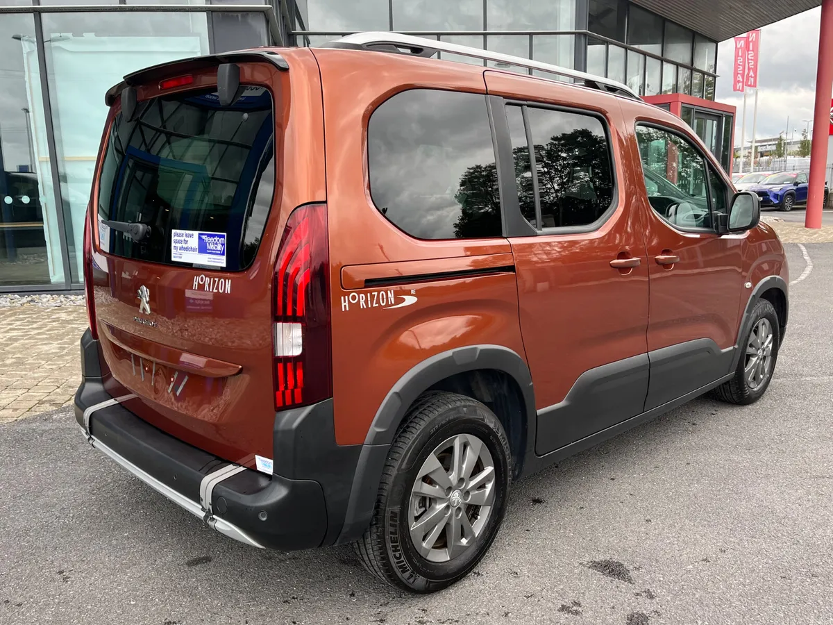 Peugeot Rifter 2022 Wheelchair accessible - Image 6