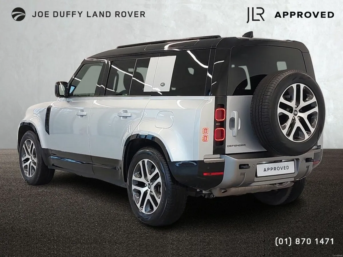 Land Rover Defender X-Dynamic SE Phev A  110 P300 - Image 3