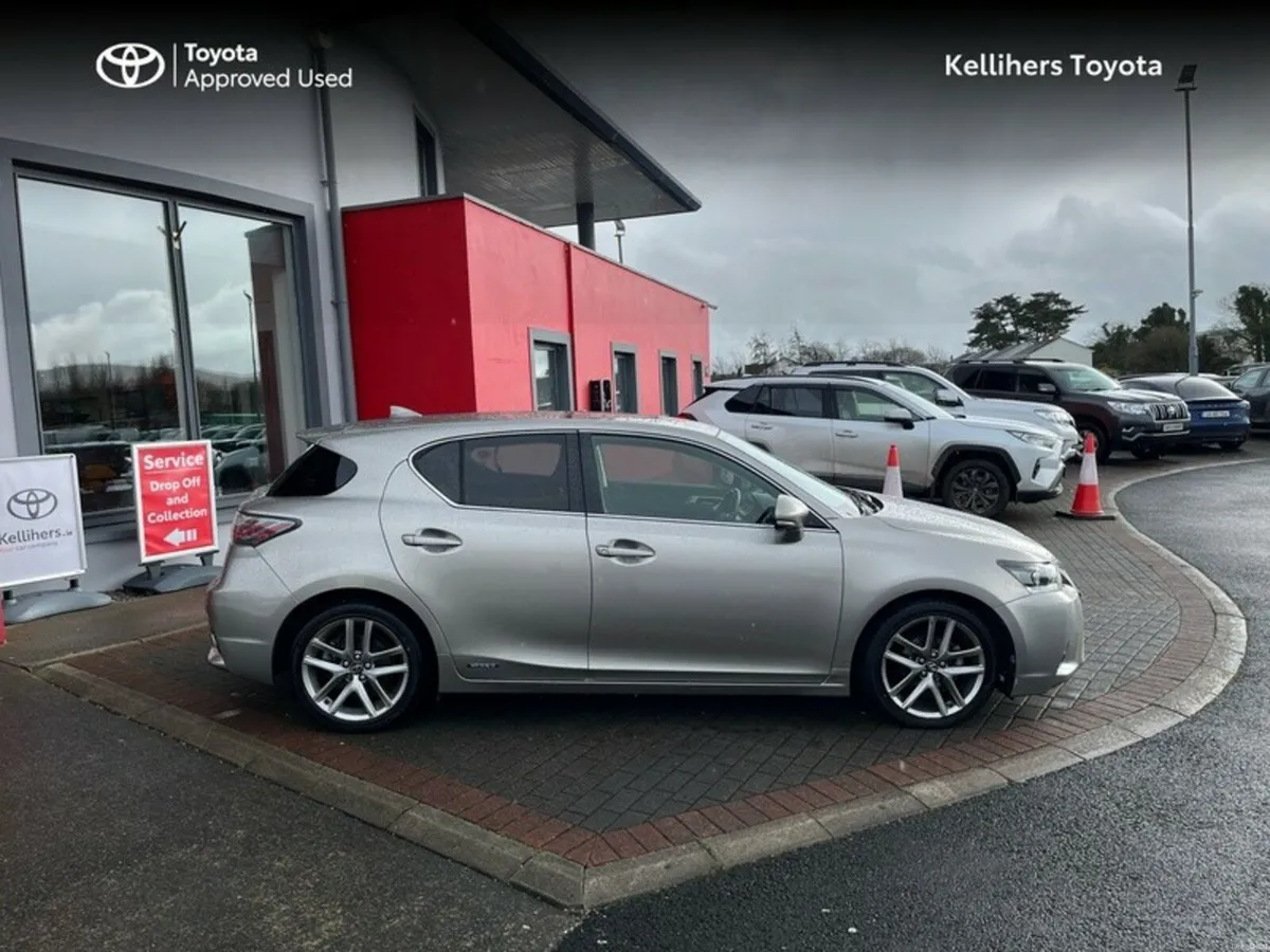 Lexus CT CT 200 HYBRID ELECTRIC ADVANCE - Image 3