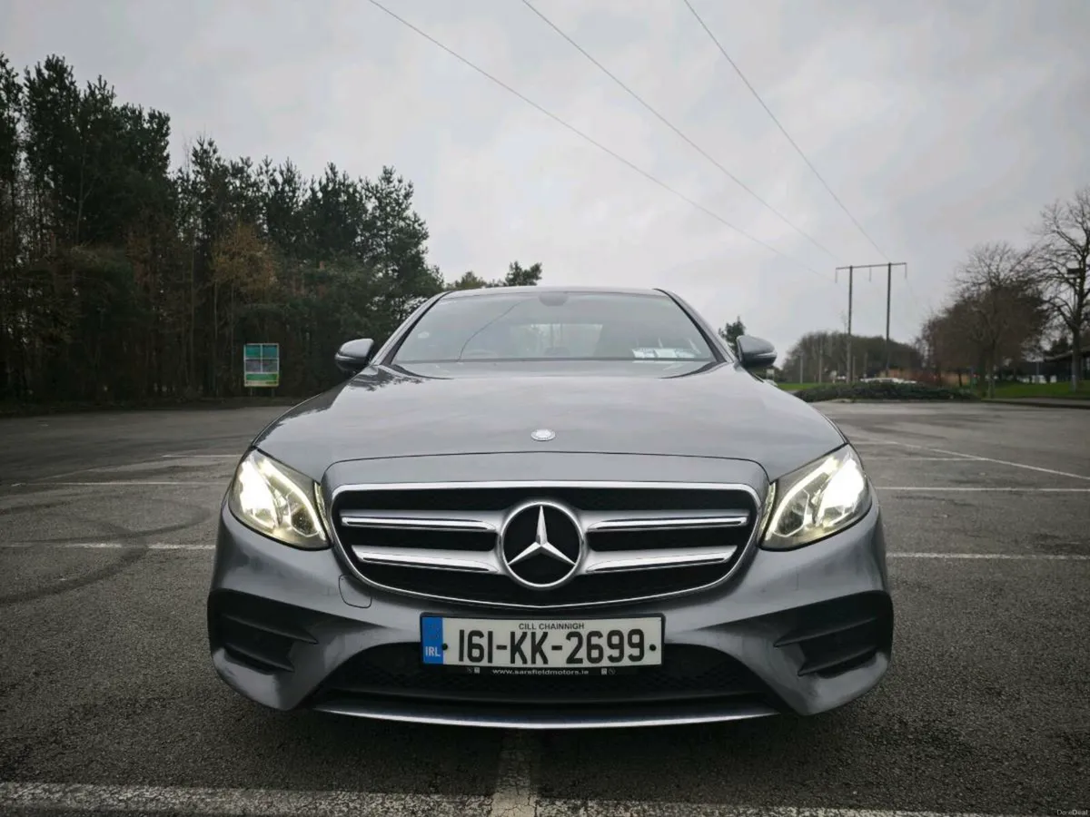 Mercedes-Benz E220 AMG - Image 1