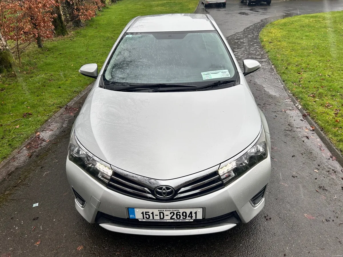 2015 Toyota Corolla 1.4 D4D Aura 4DR - Image 1