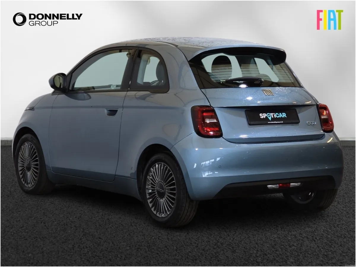Fiat 500 Electric Hatchback Icon - Image 2