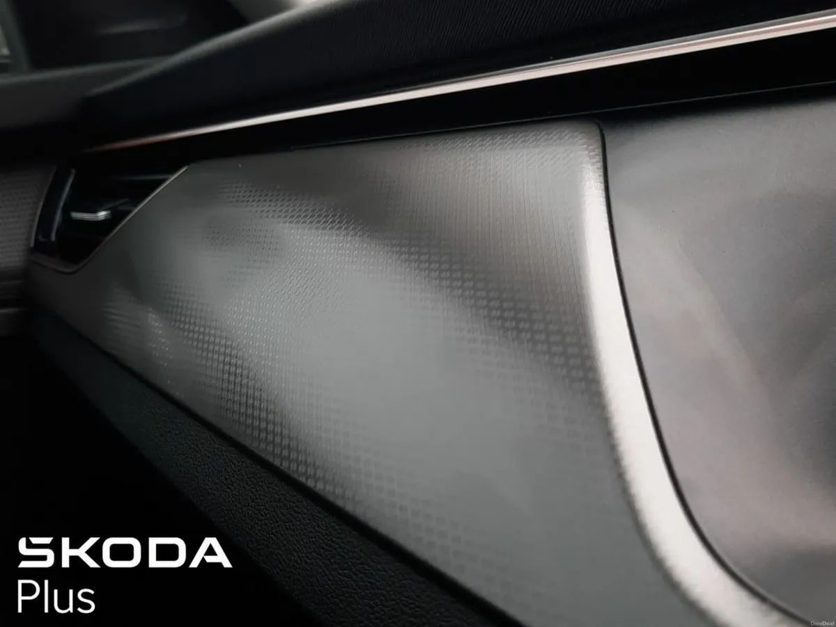 Skoda Scala **TINY MILEAGE**REVERSING CAMERA**STYL - Image 3