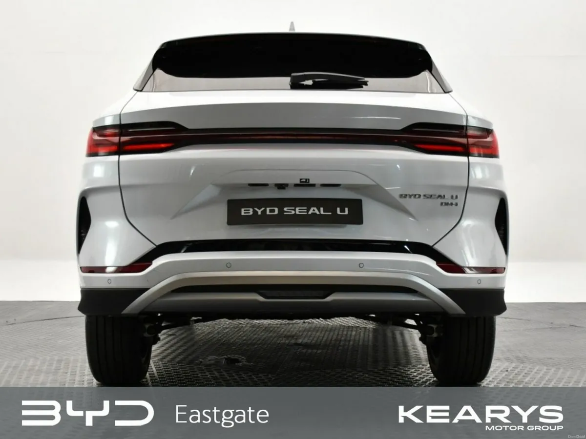 BYD SEAL U DESIGN AWD Pan roof, heated seats, heat - Image 5