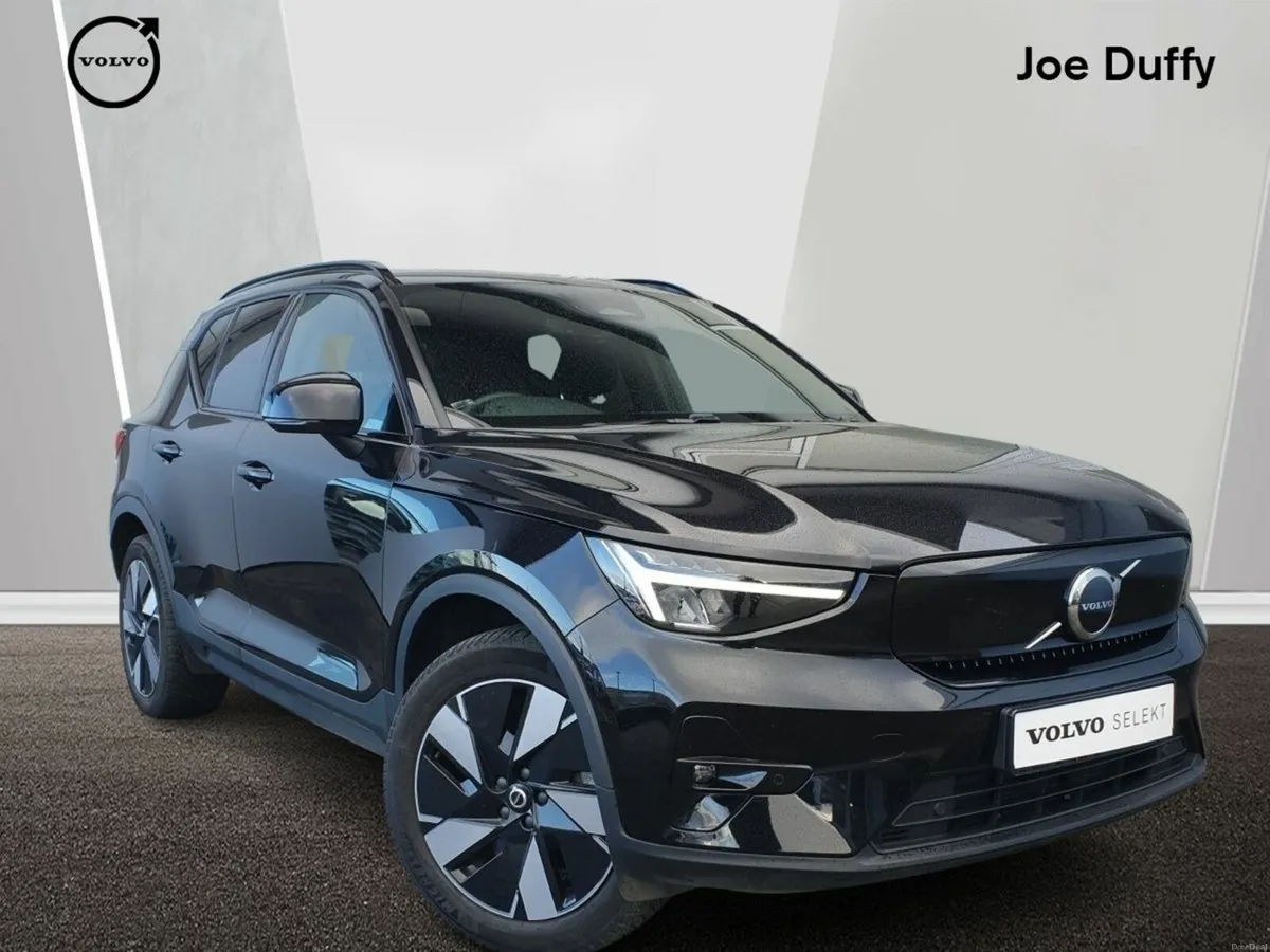 Volvo XC40 Xc40 Plus Recharge Ev  Plus  P6 Twin FW - Image 1