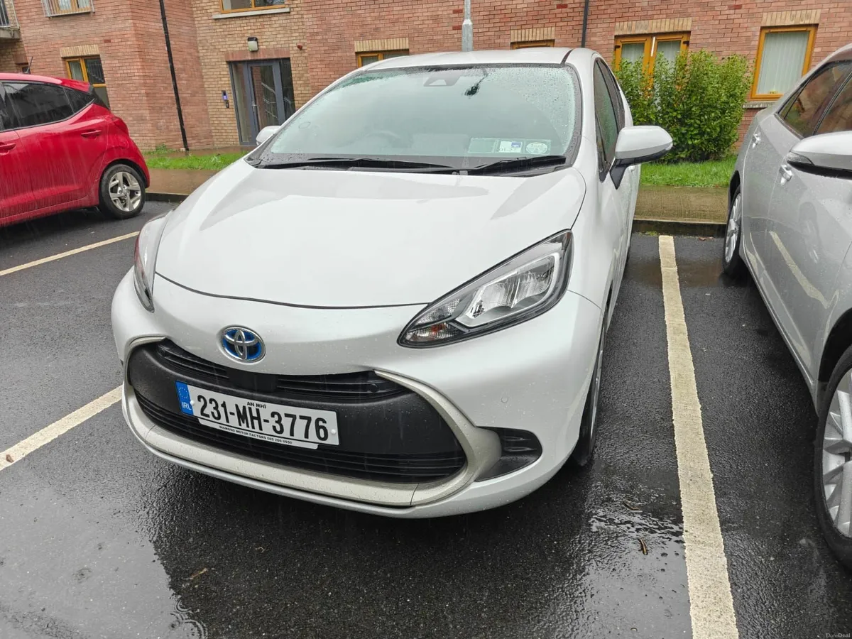 Toyota Aqua 2023 - Image 3