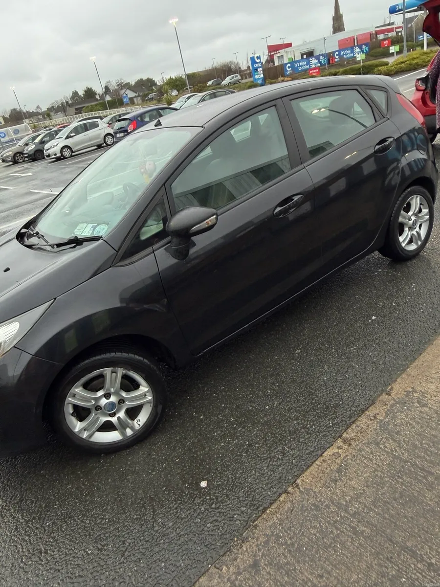 Ford Fiesta 2009 TDCI - 1.4L - Image 3