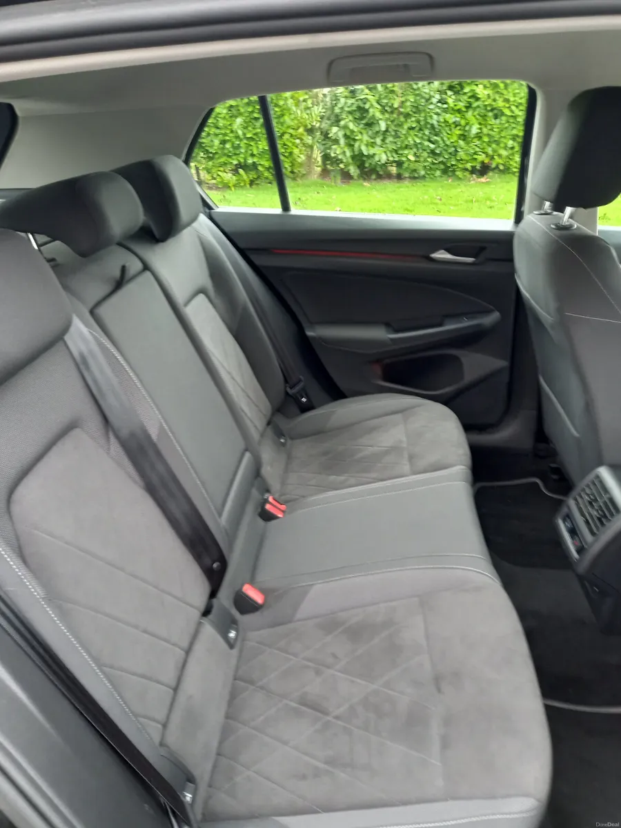 2020 Volkswagen Golf 2L Diesel - Image 4