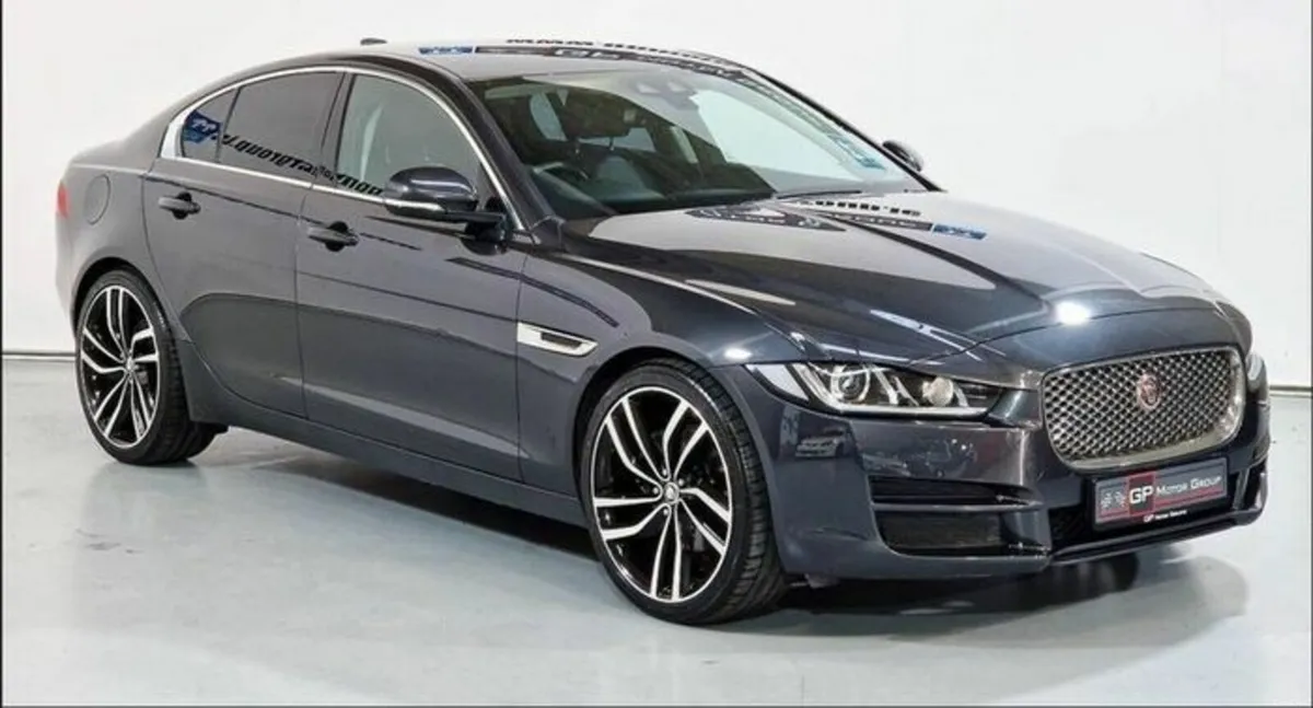 Jaguar XE 2018 - Image 1