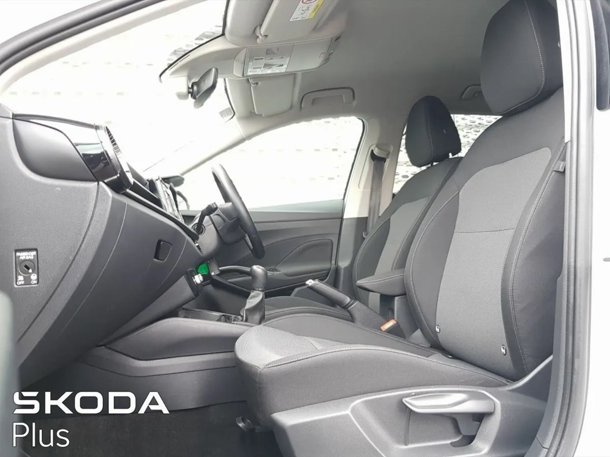 Skoda Fabia 1.0 MPI 65HP AMBITION - Image 3