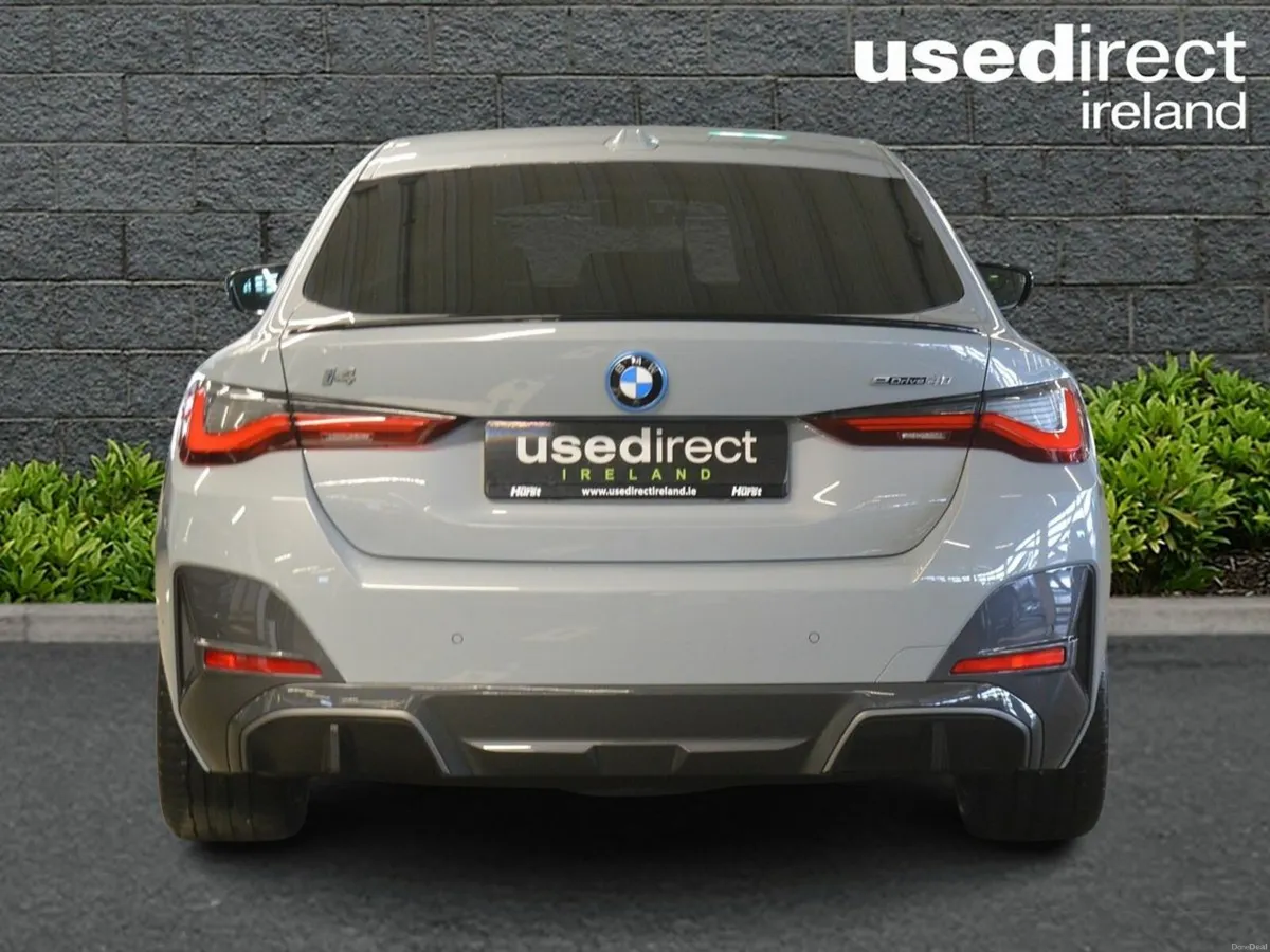 BMW i4 eDrive35 Sport - Image 4