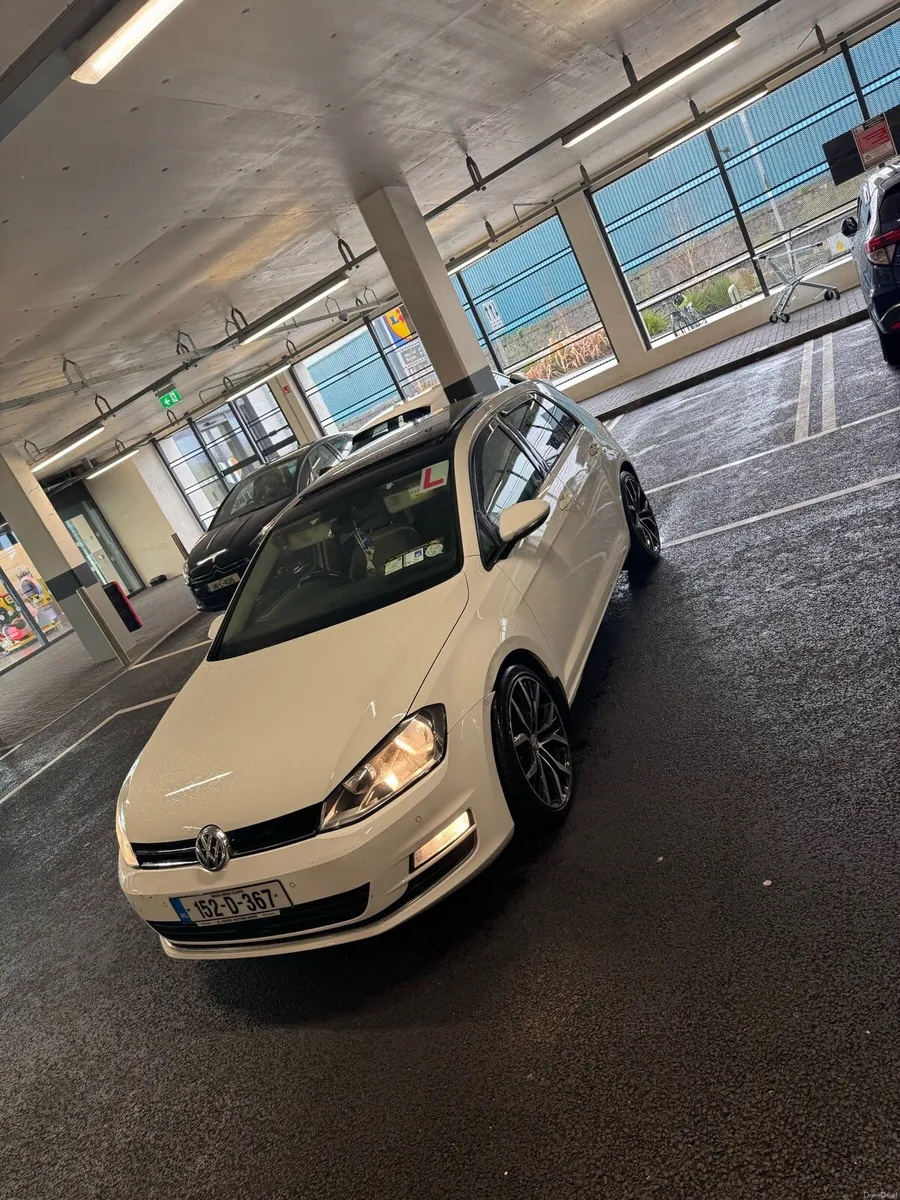 2015 Highline Vw Golf - Image 2