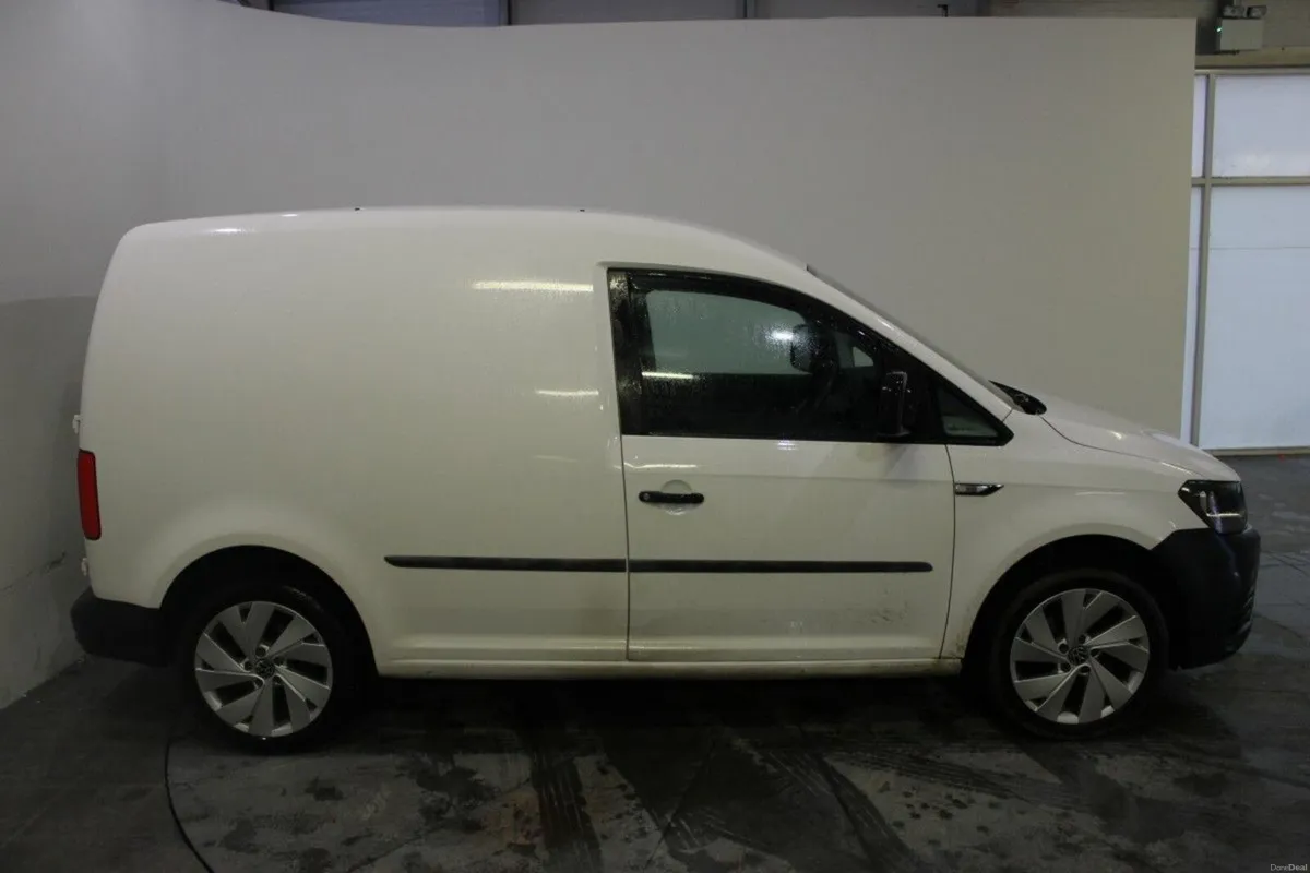 Volkswagen Caddy CADDY TREND 2.0 TDI 102HP M5F - T - Image 3