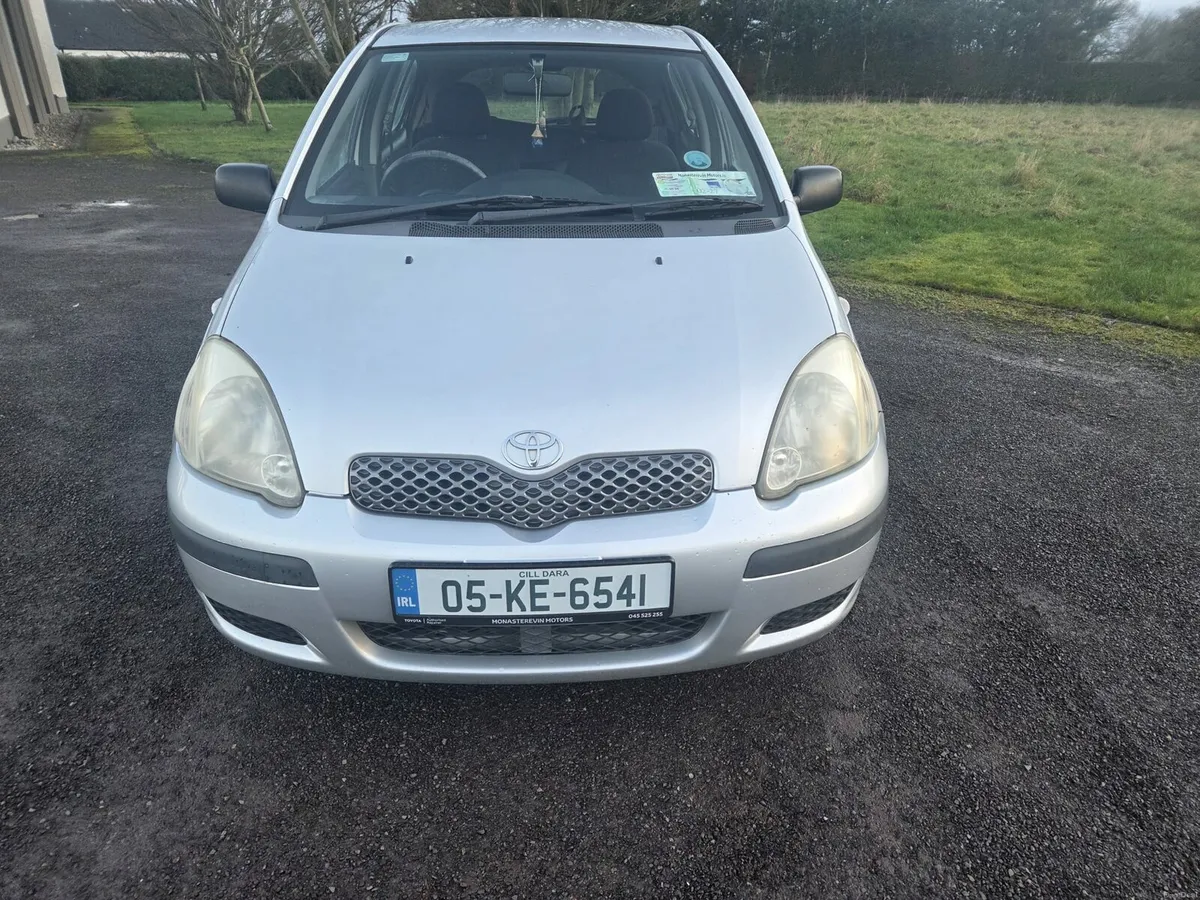 Toyota Yaris Terra 1.0L petrol 2005 - Image 2