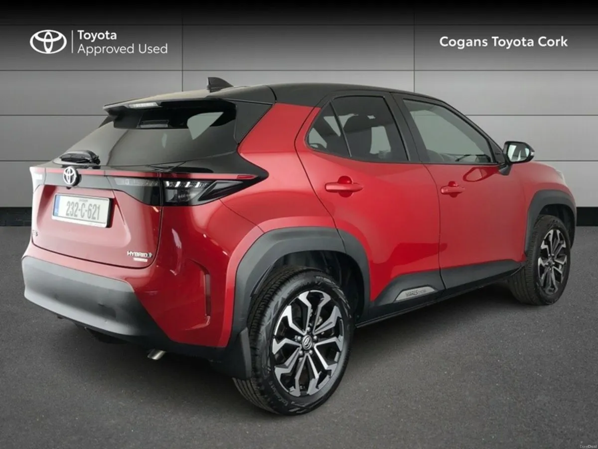 Toyota Yaris Cross CR CROSS LUNA SPORT 4DR AUTO - Image 2