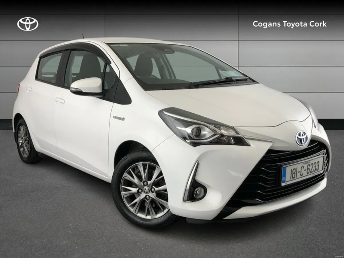 Toyota Yaris YARIS HYBRID 5DR LUNA - Image 1