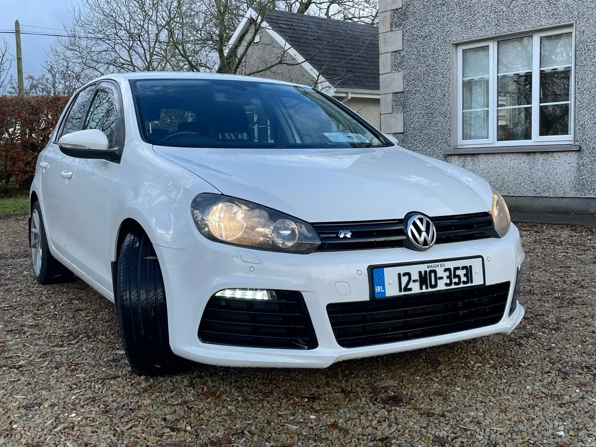 Volkswagen Golf - Image 4