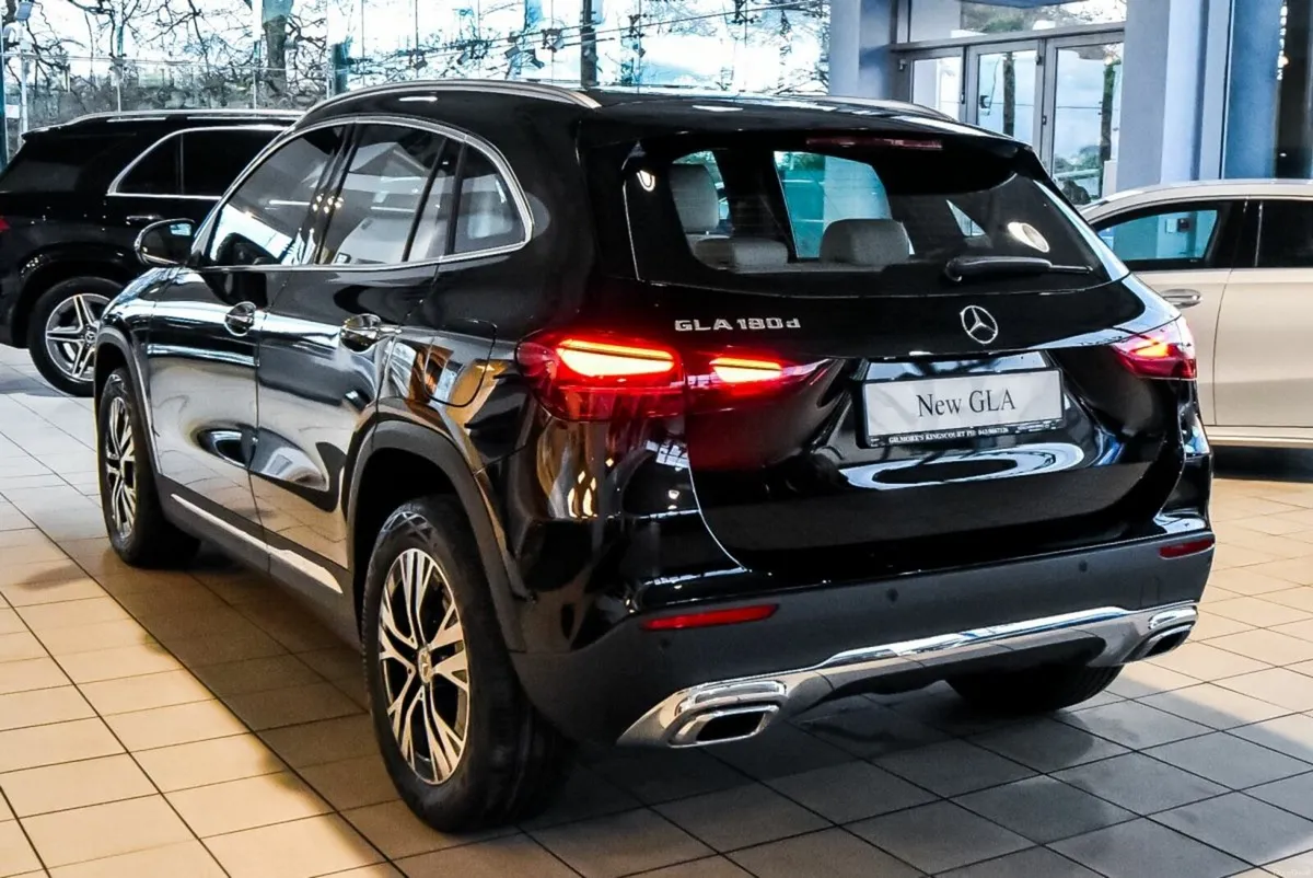 Mercedes-Benz GLA 180d Progressive Plus - Image 4