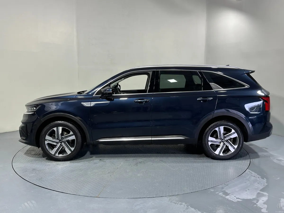 Kia Sorento K3 Plug In Hybrid 4x4 7 Seater 232 - Image 4