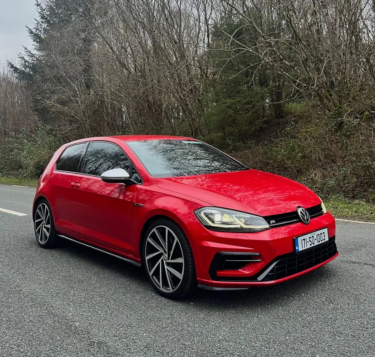 Volkswagen Golf R - Image 1