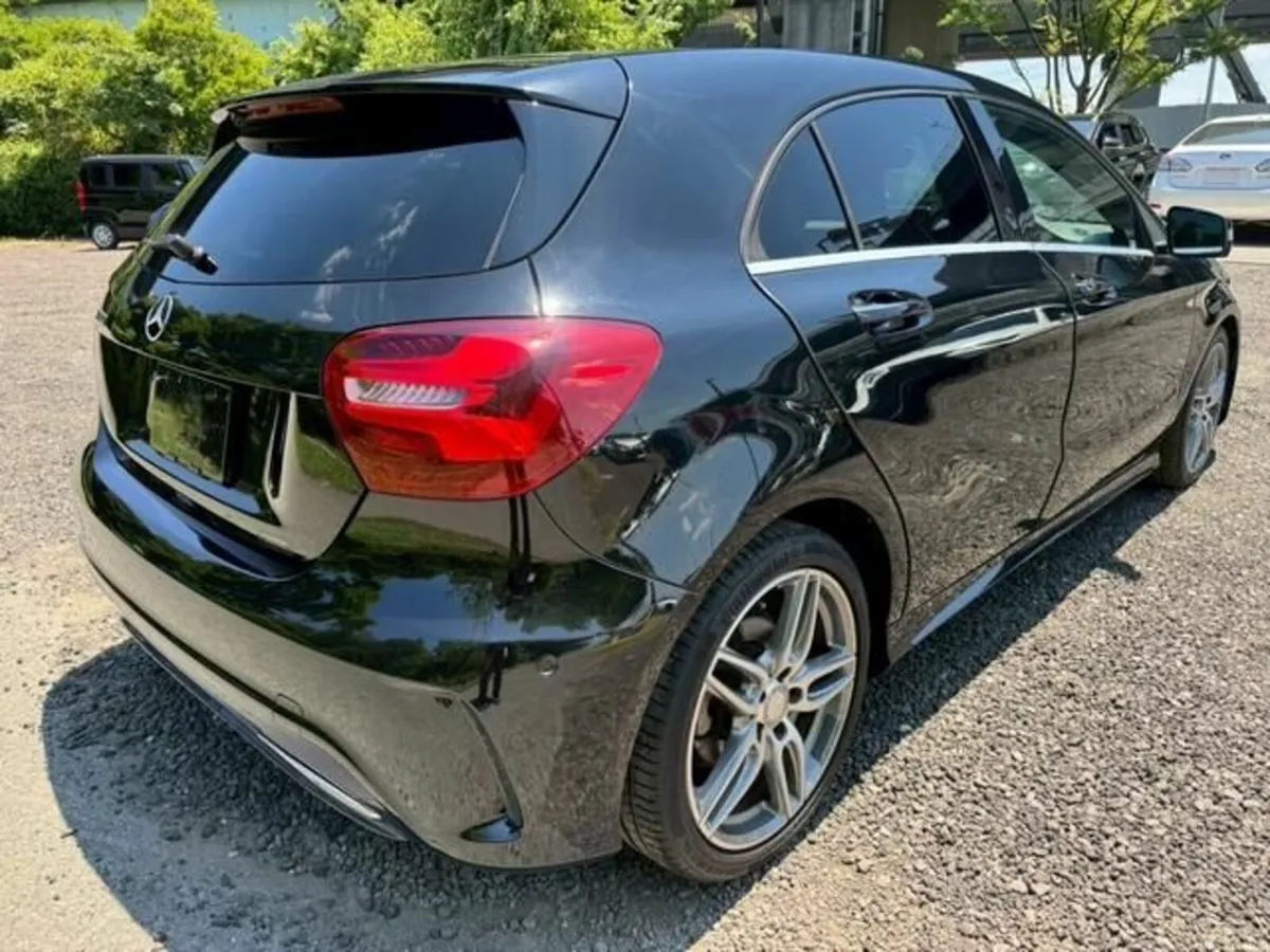 MERCEDES BENZ A-CLASS A180 SPORT - Image 4