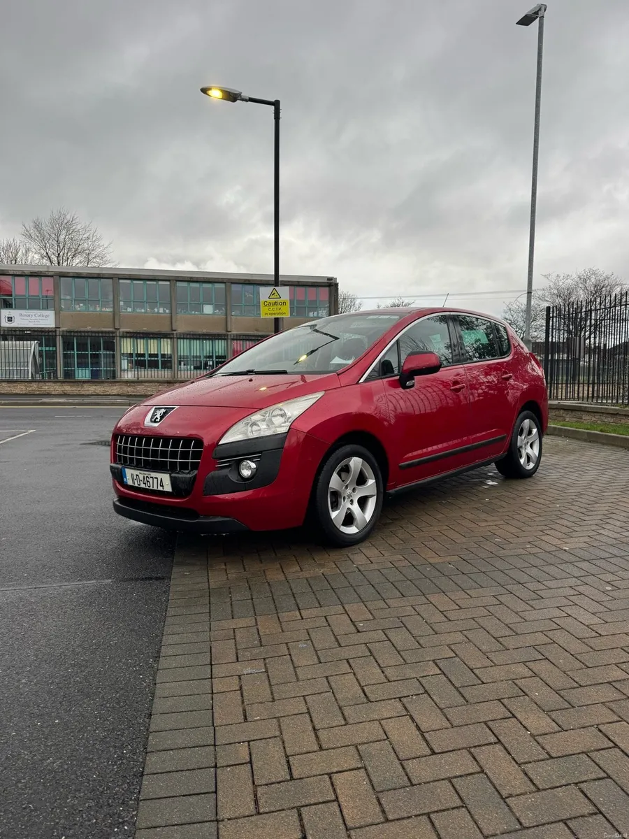 2011 Peugeot 3008 Automatic - Image 1