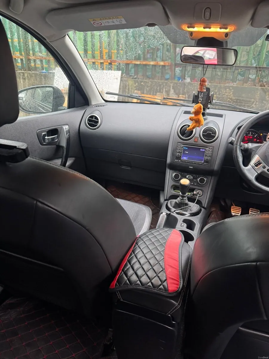 Nissan Qashqai 2013 - Image 2